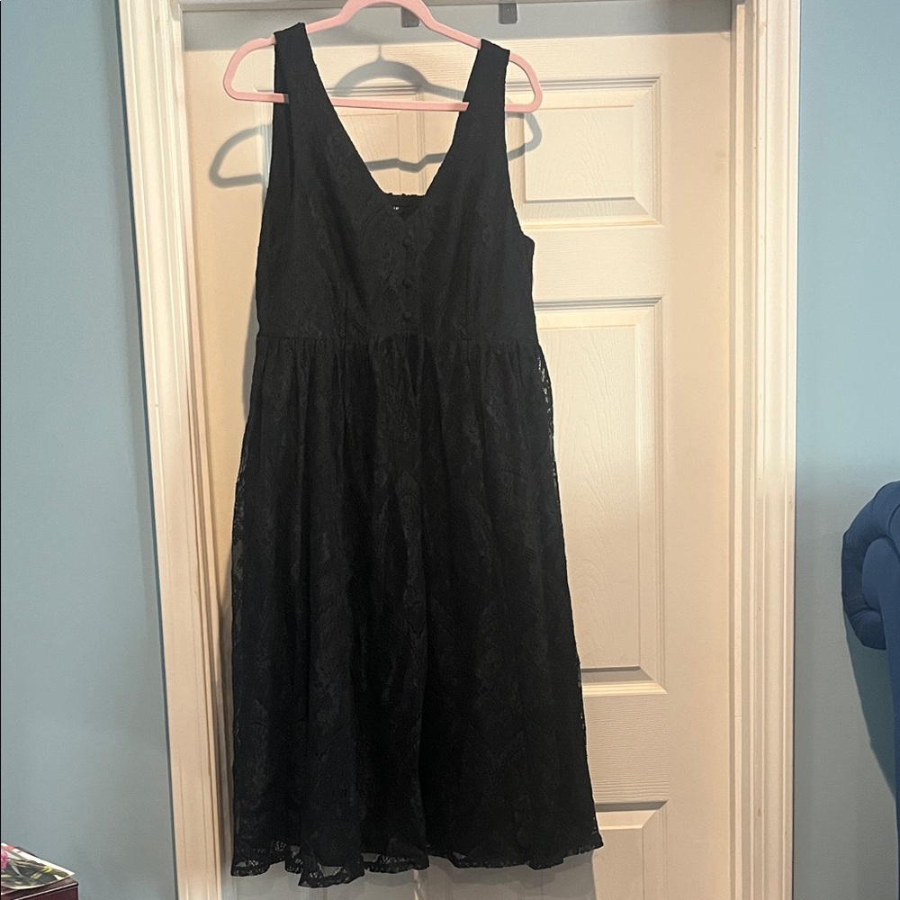 Torrid Black Lace Button-Front dress